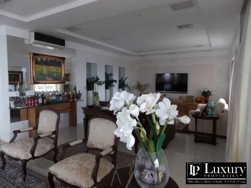 Foto 9 de Apartamento com 3 quartos à venda e para alugar, 470m2 em Vila Nova Conceição, São Paulo - SP