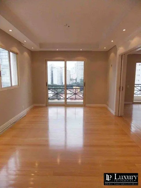 Apartamento com 4 quartos à venda e para alugar, 343m2 em Jardins, São Paulo - SP - imagem 8 Foto 8 de Apartamento com 4 quartos à venda e para alugar, 343m2 em Jardins, São Paulo - SP