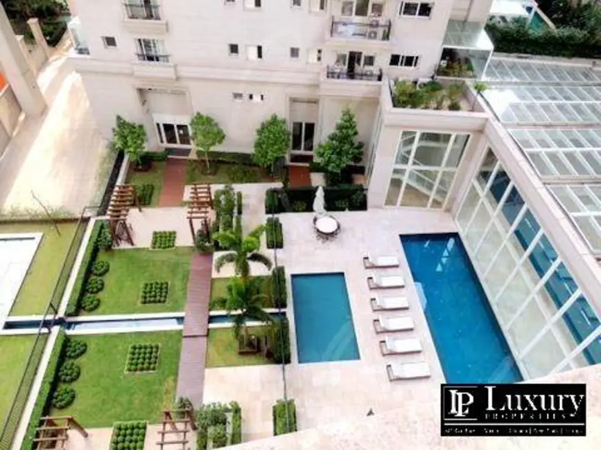 Cobertura com 3 quartos à venda e para alugar, 699m2 em Vila Nova Conceição, São Paulo - SP - imagem 9 Foto 9 de Cobertura com 3 quartos à venda e para alugar, 699m2 em Vila Nova Conceição, São Paulo - SP