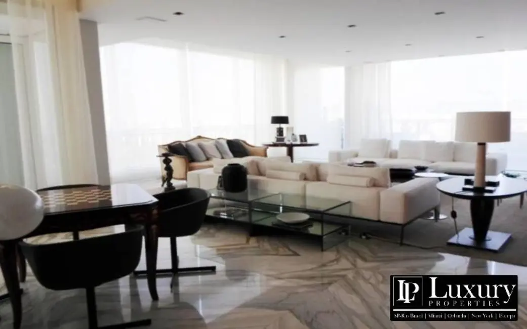 Cobertura com 3 quartos à venda e para alugar, 699m2 em Vila Nova Conceição, São Paulo - SP - imagem 8 Foto 8 de Cobertura com 3 quartos à venda e para alugar, 699m2 em Vila Nova Conceição, São Paulo - SP