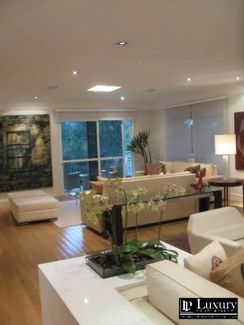 Apartamento com 5 quartos à venda, 470m2 em Vila Nova Conceição, São Paulo - SP - imagem 5 Foto 5 de Apartamento com 5 quartos à venda, 470m2 em Vila Nova Conceição, São Paulo - SP