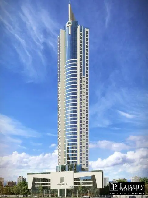 Foto 1 de Apartamento com 3 quartos à venda, 140m2 em Centro, Balneario Camboriu - SC