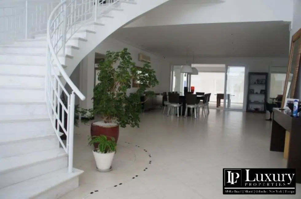 Foto 8 de Casa com 7 quartos à venda, 968m2 em Guaruja - SP