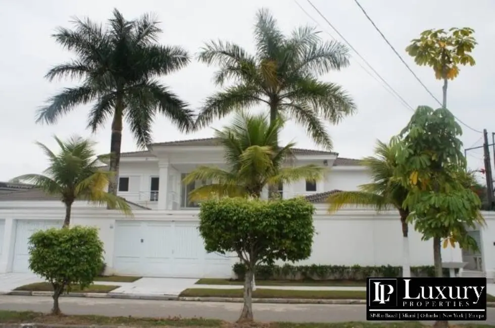 Foto 2 de Casa com 7 quartos à venda, 968m2 em Guaruja - SP