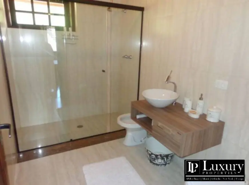 Foto 6 de Casa com 5 quartos à venda, 480m2 em Campos Do Jordao - SP