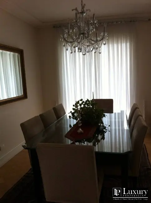 Apartamento com 4 quartos à venda, 210m2 em Higienópolis, São Paulo - SP - imagem 6 Foto 6 de Apartamento com 4 quartos à venda, 210m2 em Higienópolis, São Paulo - SP