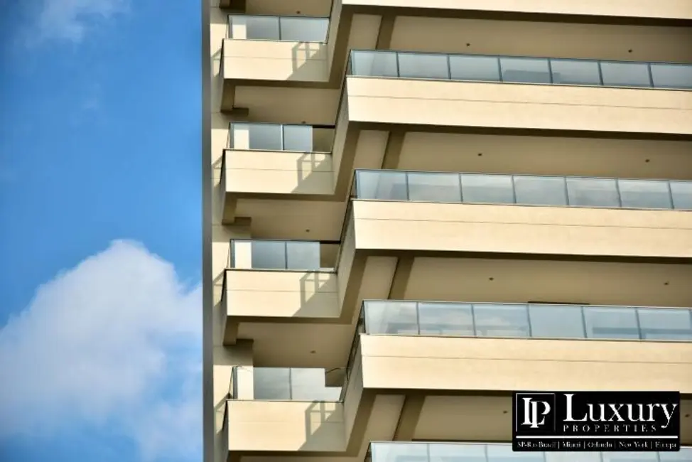 Apartamento com 4 quartos à venda e para alugar, 258m2 em Perdizes, São Paulo - SP - imagem 3 Foto 3 de Apartamento com 4 quartos à venda e para alugar, 258m2 em Perdizes, São Paulo - SP