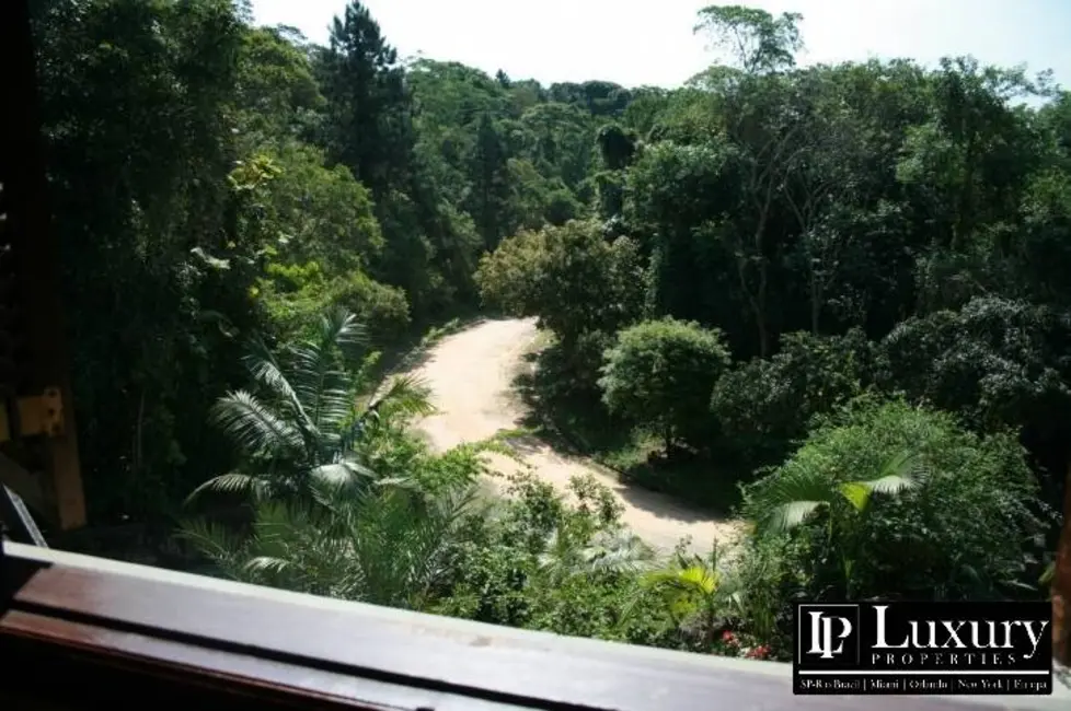 Foto 7 de Casa de Condomínio com 3 quartos à venda e para alugar, 350m2 em Jardim Petrópolis, Itapecerica Da Serra - SP