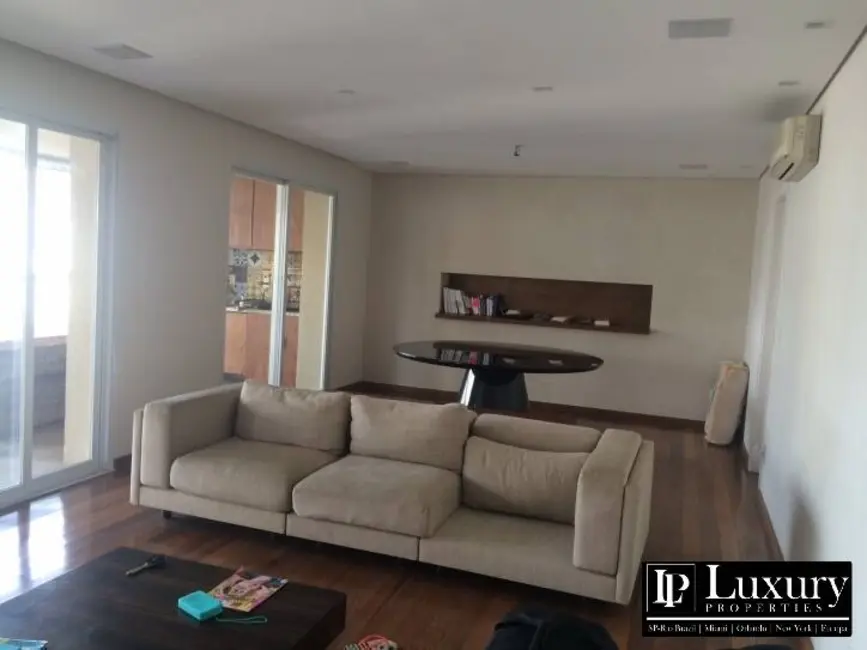 Foto 4 de Apartamento com 4 quartos à venda e para alugar, 226m2 em Vila Nova Conceição, São Paulo - SP