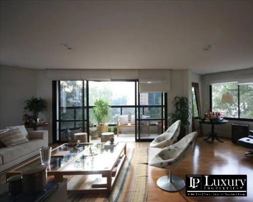 Apartamento com 4 quartos à venda, 278m2 em Alto de Pinheiros, São Paulo - SP - imagem 5 Foto 5 de Apartamento com 4 quartos à venda, 278m2 em Alto de Pinheiros, São Paulo - SP