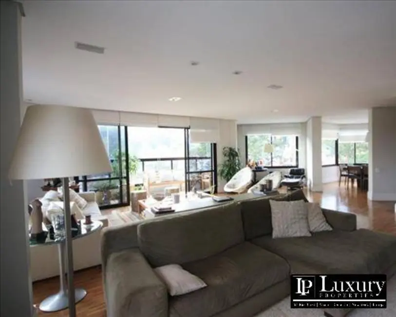 Apartamento com 4 quartos à venda, 278m2 em Alto de Pinheiros, São Paulo - SP - imagem 6 Foto 6 de Apartamento com 4 quartos à venda, 278m2 em Alto de Pinheiros, São Paulo - SP