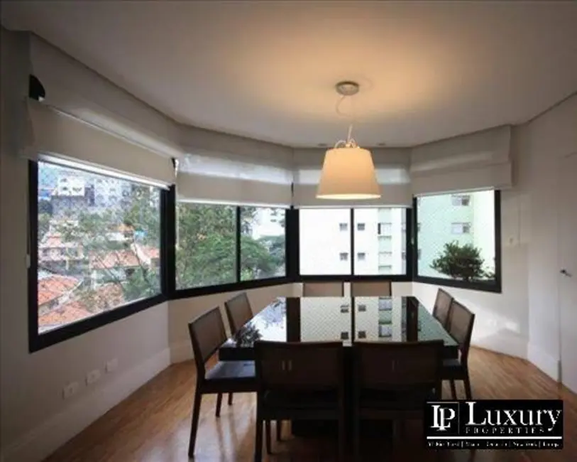 Apartamento com 4 quartos à venda, 278m2 em Alto de Pinheiros, São Paulo - SP - imagem 8 Foto 8 de Apartamento com 4 quartos à venda, 278m2 em Alto de Pinheiros, São Paulo - SP