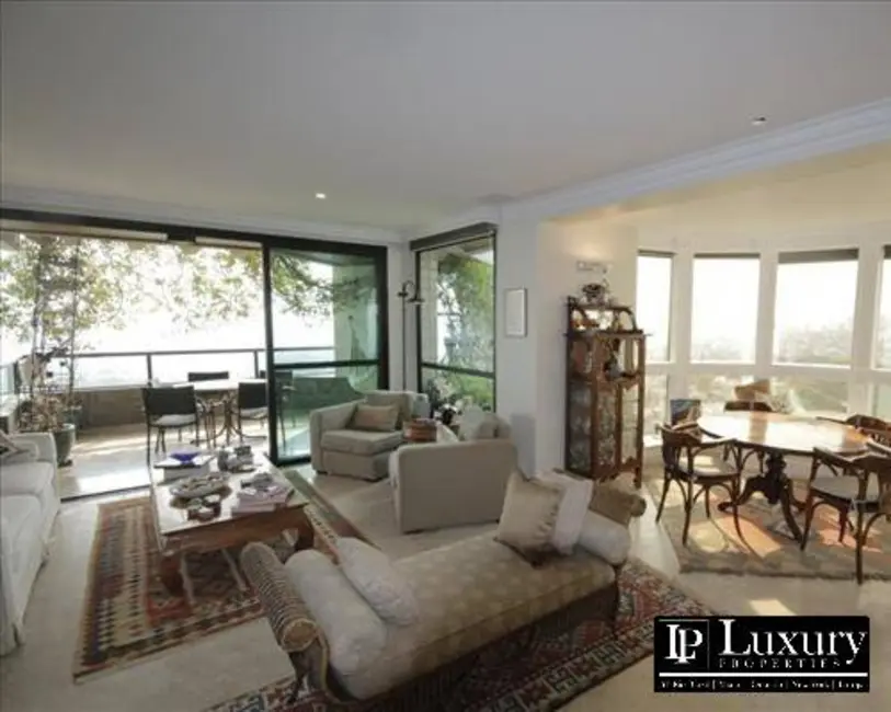 Apartamento com 3 quartos à venda em Alto de Pinheiros, São Paulo - SP - imagem 5 Foto 5 de Apartamento com 3 quartos à venda em Alto de Pinheiros, São Paulo - SP