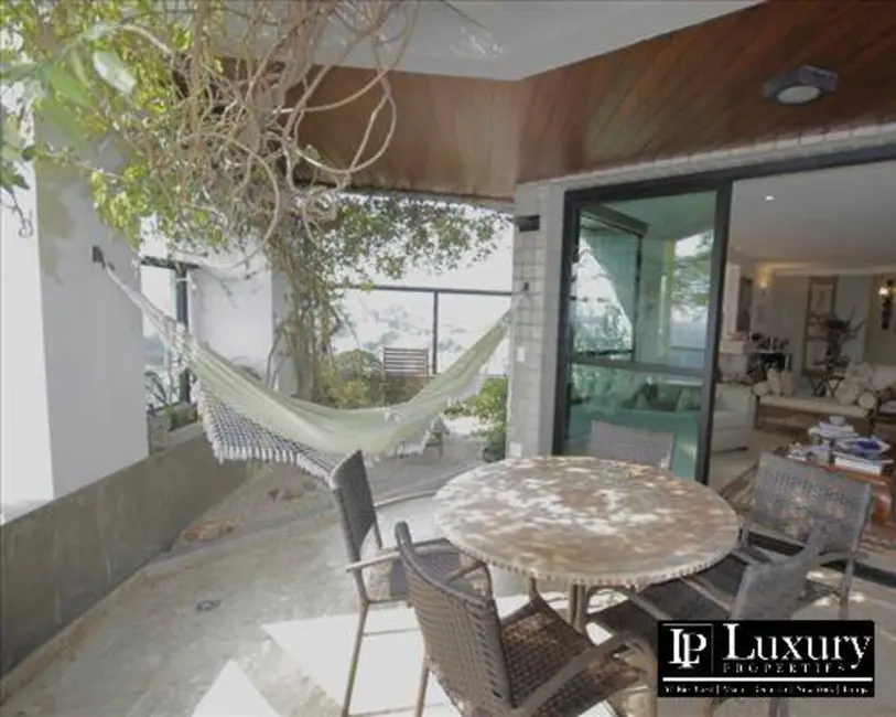 Apartamento com 3 quartos à venda em Alto de Pinheiros, São Paulo - SP - imagem 4 Foto 4 de Apartamento com 3 quartos à venda em Alto de Pinheiros, São Paulo - SP