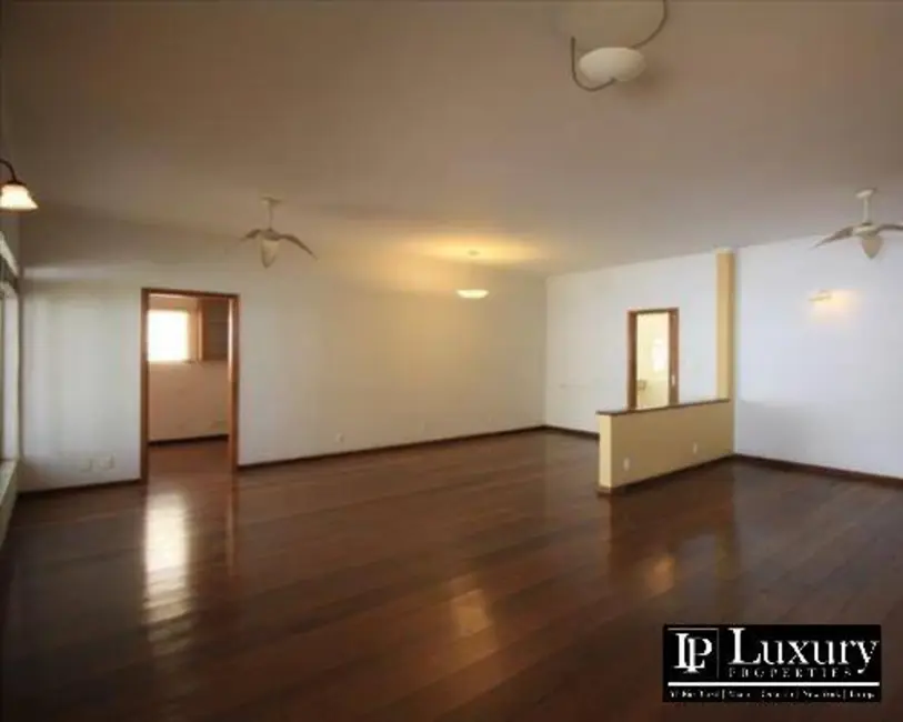 Casa com 3 quartos à venda, 378m2 em Alto de Pinheiros, São Paulo - SP - imagem 7 Foto 7 de Casa com 3 quartos à venda, 378m2 em Alto de Pinheiros, São Paulo - SP