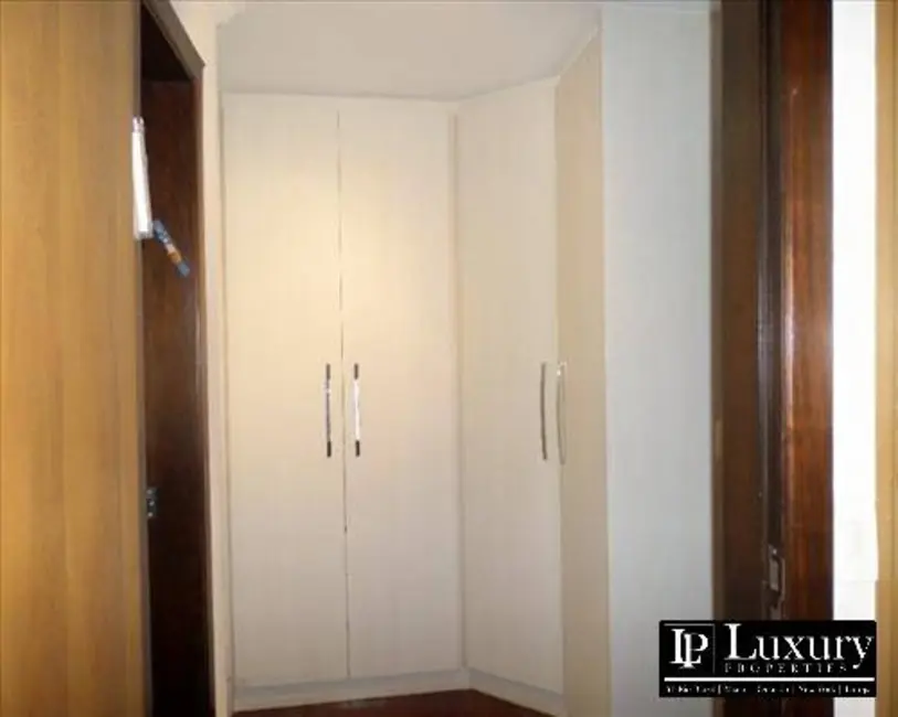 Foto 6 de Casa com 3 quartos à venda, 300m2 em Alto de Pinheiros, São Paulo - SP