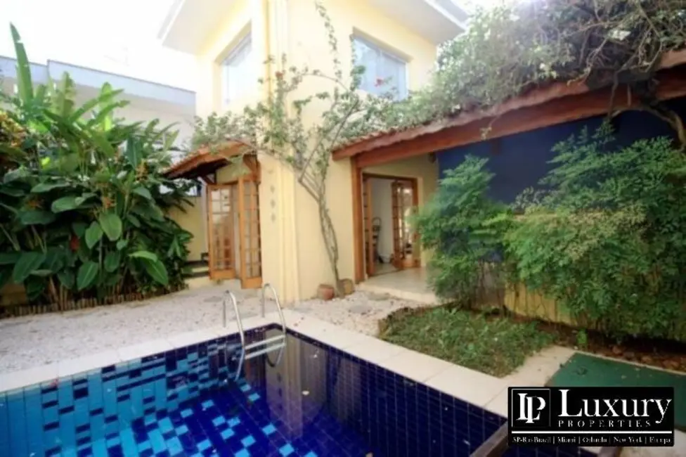 Foto 1 de Casa com 4 quartos à venda em Vila Madalena, São Paulo - SP