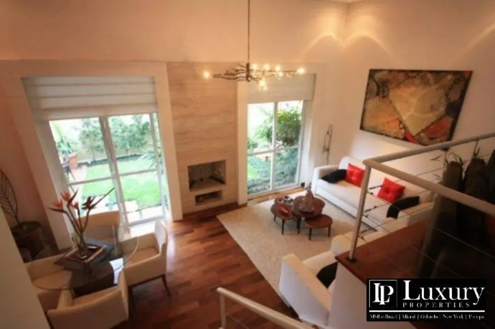 Foto 6 de Casa de Condomínio com 3 quartos à venda, 305m2 em Alto de Pinheiros, São Paulo - SP