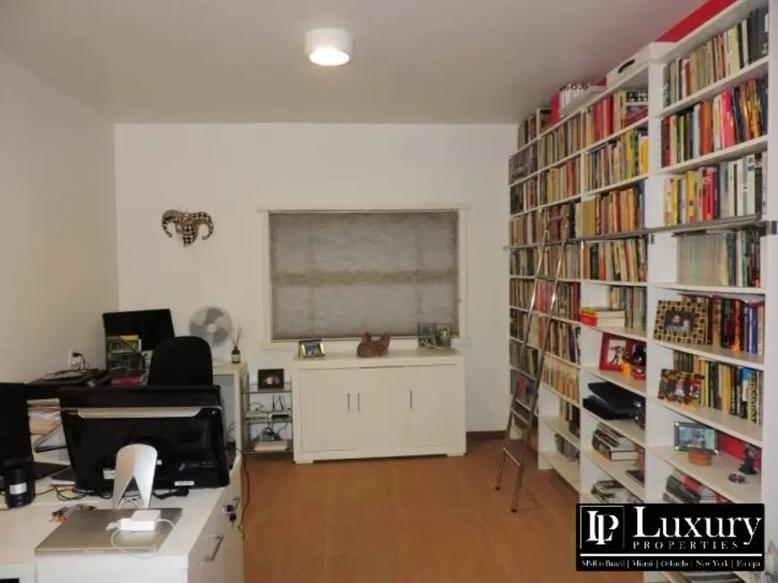 Foto 7 de Casa com 5 quartos à venda, 400m2 em Vila Madalena, São Paulo - SP