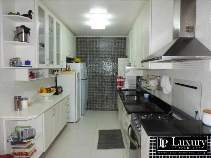 Foto 8 de Casa com 5 quartos à venda, 400m2 em Vila Madalena, São Paulo - SP