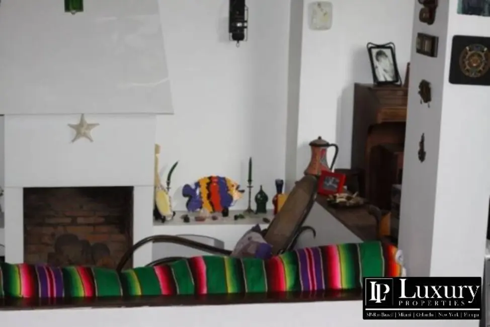 Casa com 3 quartos à venda, 500m2 em Alto de Pinheiros, São Paulo - SP - imagem 4 Foto 4 de Casa com 3 quartos à venda, 500m2 em Alto de Pinheiros, São Paulo - SP