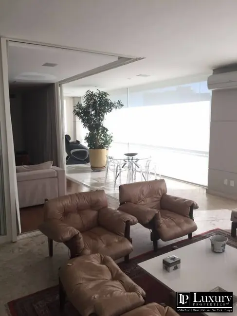 Foto 1 de Apartamento com 4 quartos para alugar, 470m2 em Vila Nova Conceição, São Paulo - SP