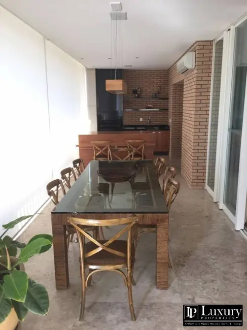 Foto 4 de Apartamento com 4 quartos para alugar, 470m2 em Vila Nova Conceição, São Paulo - SP