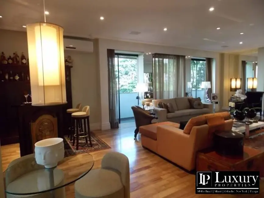 Foto 3 de Apartamento com 4 quartos à venda e para alugar, 354m2 em Vila Nova Conceição, São Paulo - SP