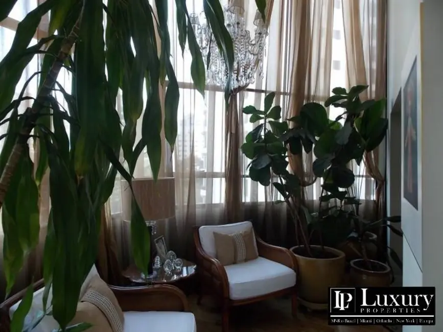 Foto 7 de Apartamento com 4 quartos à venda e para alugar, 354m2 em Vila Nova Conceição, São Paulo - SP