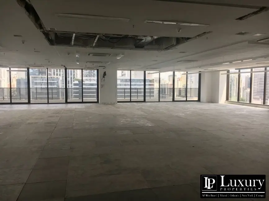 Sala Comercial com 8 quartos para alugar, 620m2 em Vila Olímpia, São Paulo - SP - imagem 5 Foto 5 de Sala Comercial com 8 quartos para alugar, 620m2 em Vila Olímpia, São Paulo - SP