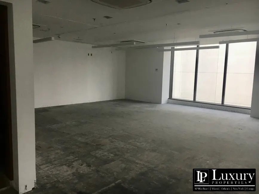 Sala Comercial com 8 quartos para alugar, 620m2 em Vila Olímpia, São Paulo - SP - imagem 7 Foto 7 de Sala Comercial com 8 quartos para alugar, 620m2 em Vila Olímpia, São Paulo - SP