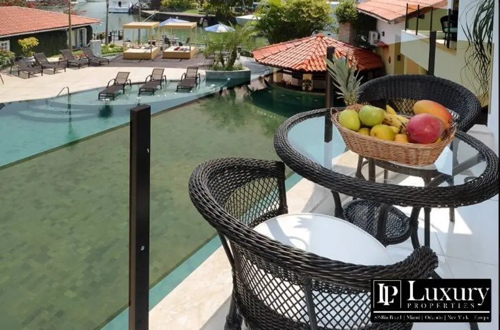 Foto 8 de Hotel / Motel à venda, 2600m2 em Angra Dos Reis - RJ