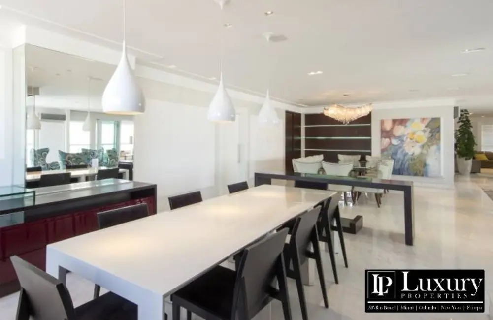 Foto 4 de Apartamento com 6 quartos à venda, 425m2 em São Paulo - SP