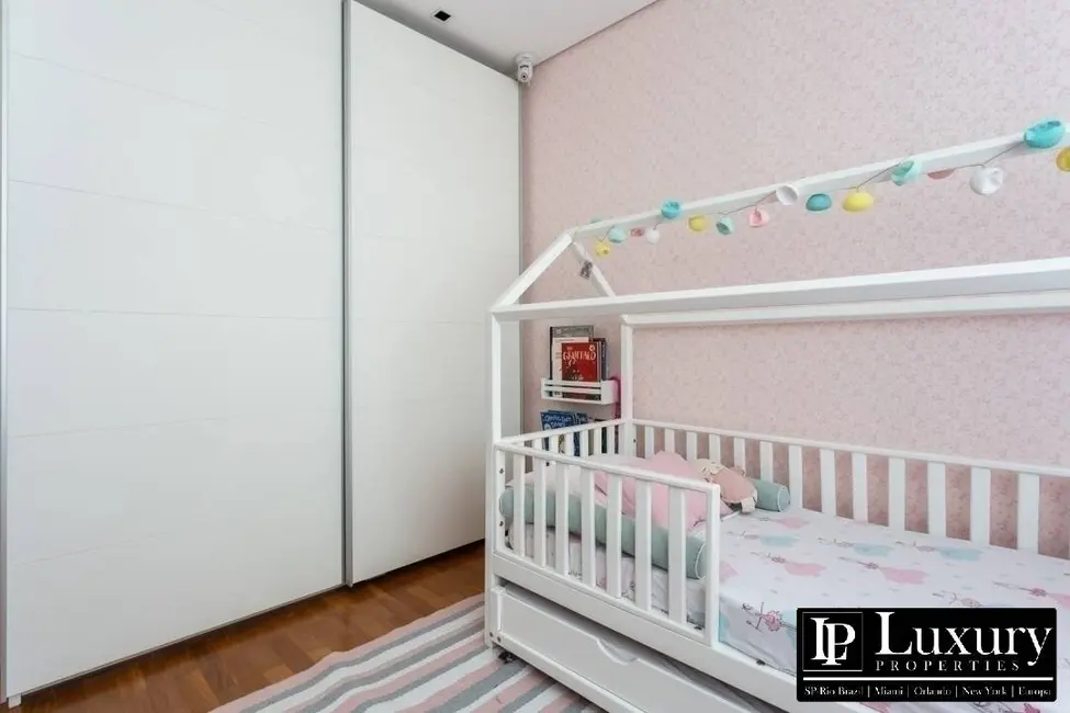 Apartamento com 3 quartos à venda, 274m2 em Itaim Bibi, São Paulo - SP - imagem 5 Foto 5 de Apartamento com 3 quartos à venda, 274m2 em Itaim Bibi, São Paulo - SP