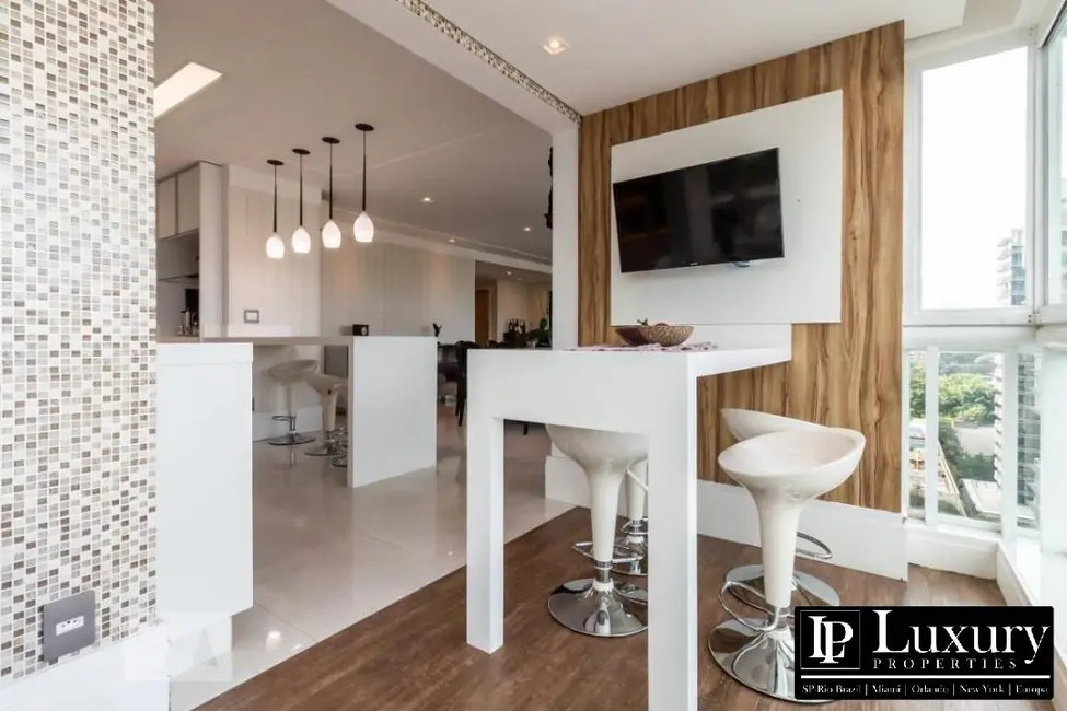 Foto 7 de Apartamento com 3 quartos à venda e para alugar, 253m2 em Alphaville Industrial, Barueri - SP