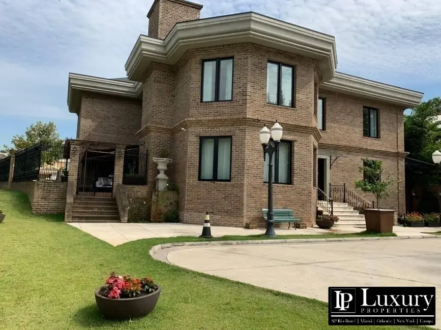 Casa de Condomínio com 7 quartos à venda em Tamboré, Santana De Parnaiba - SP - imagem 3 Foto 3 de Casa de Condomínio com 7 quartos à venda em Tamboré, Santana De Parnaiba - SP