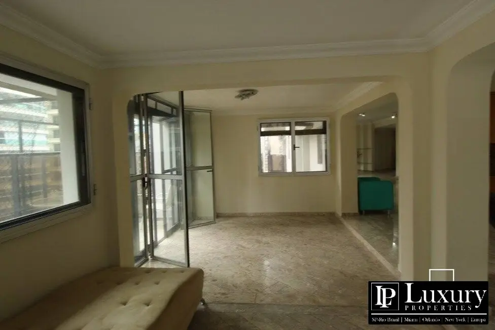 Cobertura com 4 quartos à venda, 368m2 em Itaim Bibi, São Paulo - SP - imagem 4 Foto 4 de Cobertura com 4 quartos à venda, 368m2 em Itaim Bibi, São Paulo - SP