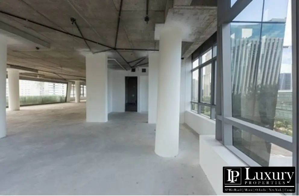 Apartamento com 4 quartos à venda, 585m2 em Itaim Bibi, São Paulo - SP - imagem 8 Foto 8 de Apartamento com 4 quartos à venda, 585m2 em Itaim Bibi, São Paulo - SP