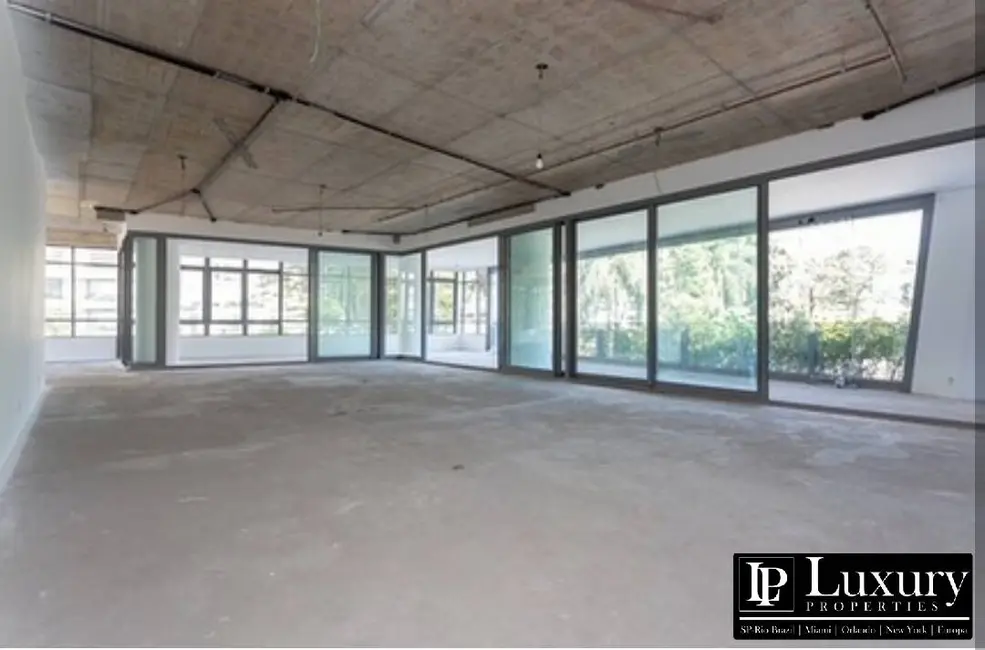 Apartamento com 4 quartos à venda, 630m2 em Itaim Bibi, São Paulo - SP - imagem 1 Foto 1 de Apartamento com 4 quartos à venda, 630m2 em Itaim Bibi, São Paulo - SP