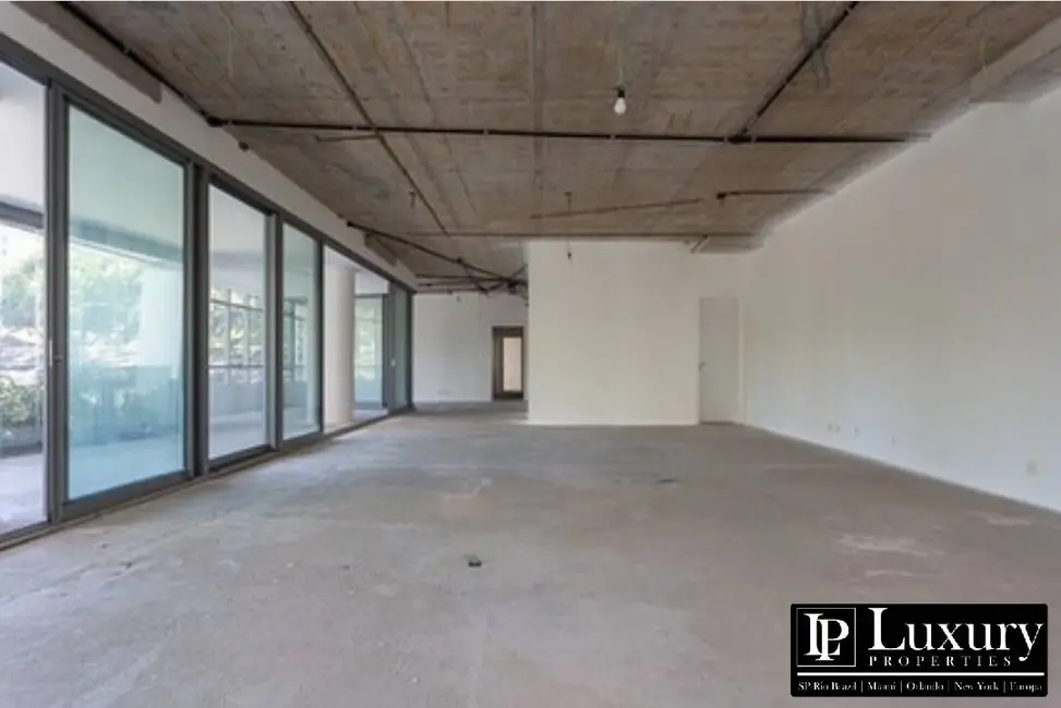 Apartamento com 4 quartos à venda, 630m2 em Itaim Bibi, São Paulo - SP - imagem 3 Foto 3 de Apartamento com 4 quartos à venda, 630m2 em Itaim Bibi, São Paulo - SP