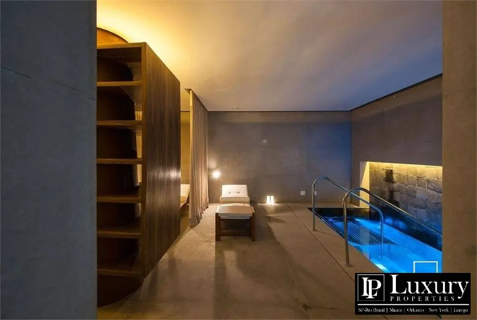 Foto 4 de Apartamento com 4 quartos à venda em Itaim Bibi, São Paulo - SP