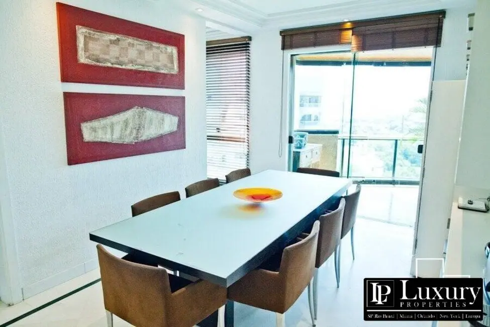 Apartamento com 4 quartos à venda, 502m2 em Itaim Bibi, São Paulo - SP - imagem 8 Foto 8 de Apartamento com 4 quartos à venda, 502m2 em Itaim Bibi, São Paulo - SP