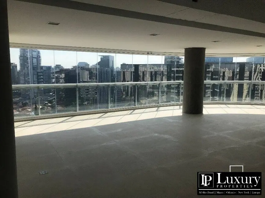 Foto 3 de Apartamento com 4 quartos à venda, 322m2 em Itaim Bibi, São Paulo - SP