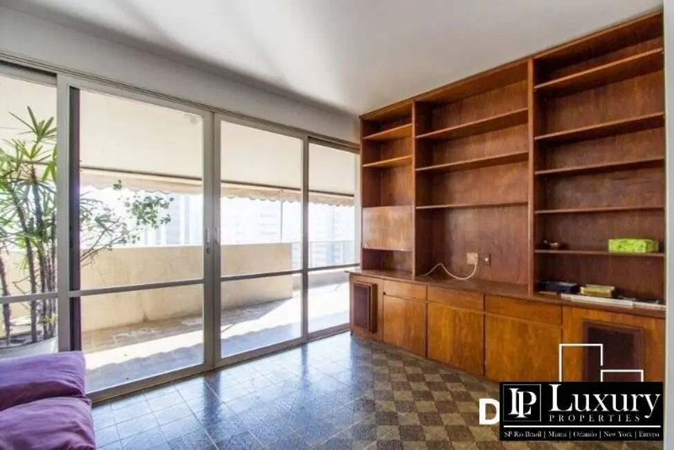 Cobertura com 4 quartos à venda, 563m2 em Itaim Bibi, São Paulo - SP - imagem 3 Foto 3 de Cobertura com 4 quartos à venda, 563m2 em Itaim Bibi, São Paulo - SP