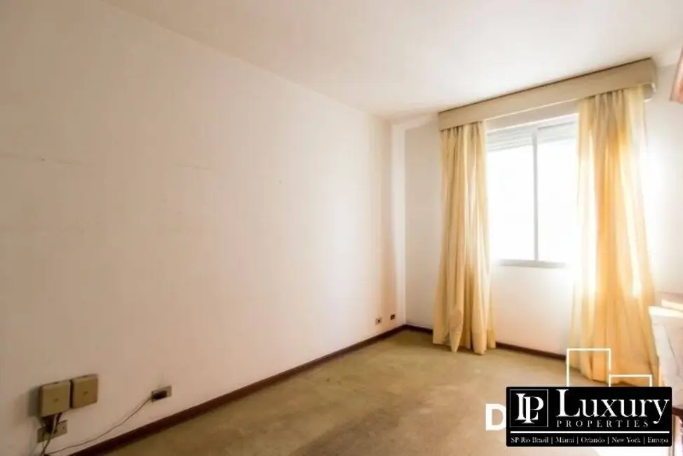 Cobertura com 4 quartos à venda, 563m2 em Itaim Bibi, São Paulo - SP - imagem 9 Foto 9 de Cobertura com 4 quartos à venda, 563m2 em Itaim Bibi, São Paulo - SP