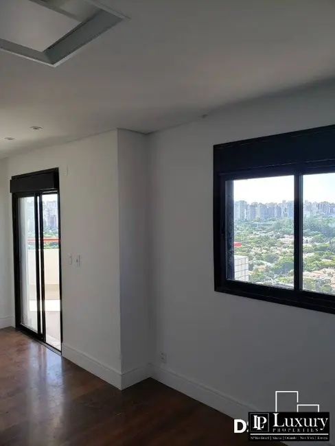 Cobertura com 3 quartos à venda e para alugar, 265m2 em Itaim Bibi, São Paulo - SP - imagem 7 Foto 7 de Cobertura com 3 quartos à venda e para alugar, 265m2 em Itaim Bibi, São Paulo - SP