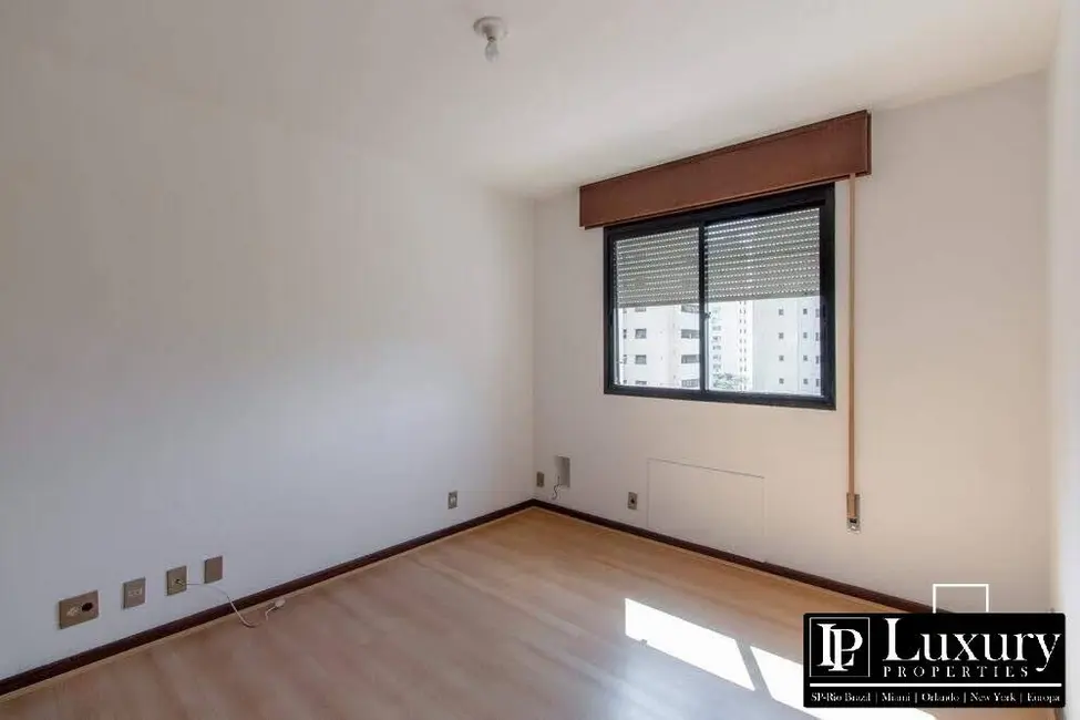 Apartamento com 4 quartos à venda e para alugar, 267m2 em Itaim Bibi, São Paulo - SP - imagem 5 Foto 5 de Apartamento com 4 quartos à venda e para alugar, 267m2 em Itaim Bibi, São Paulo - SP
