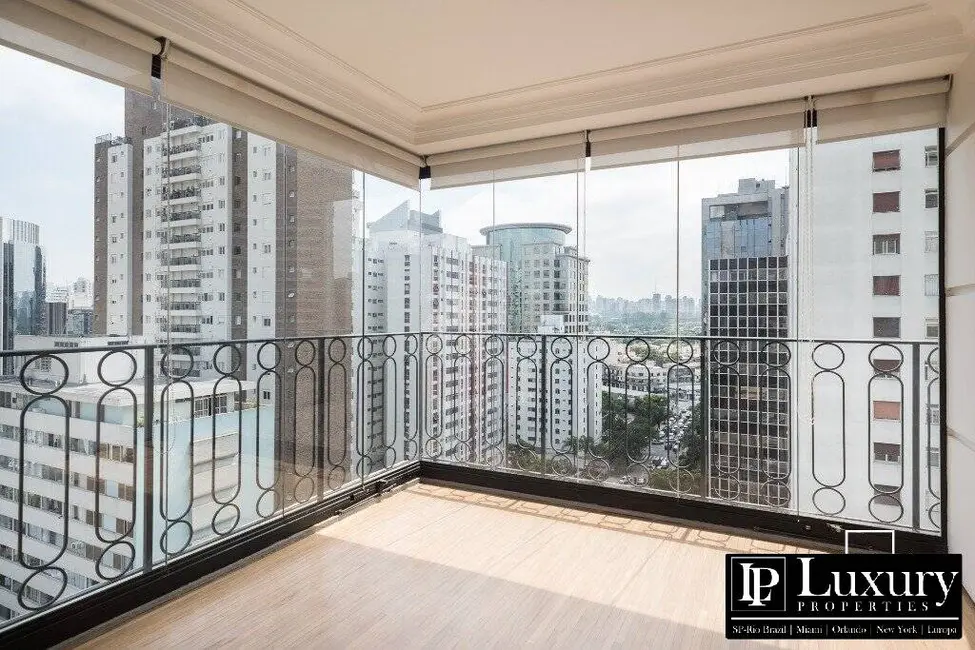 Foto 7 de Apartamento com 4 quartos à venda, 276m2 em Itaim Bibi, São Paulo - SP