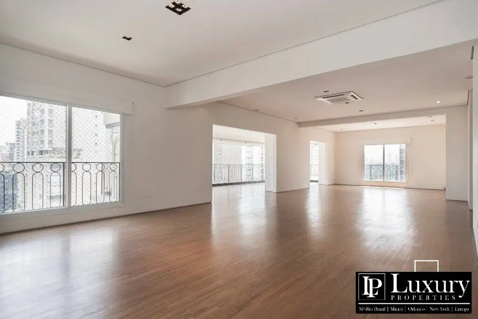 Foto 5 de Apartamento com 4 quartos à venda, 276m2 em Itaim Bibi, São Paulo - SP