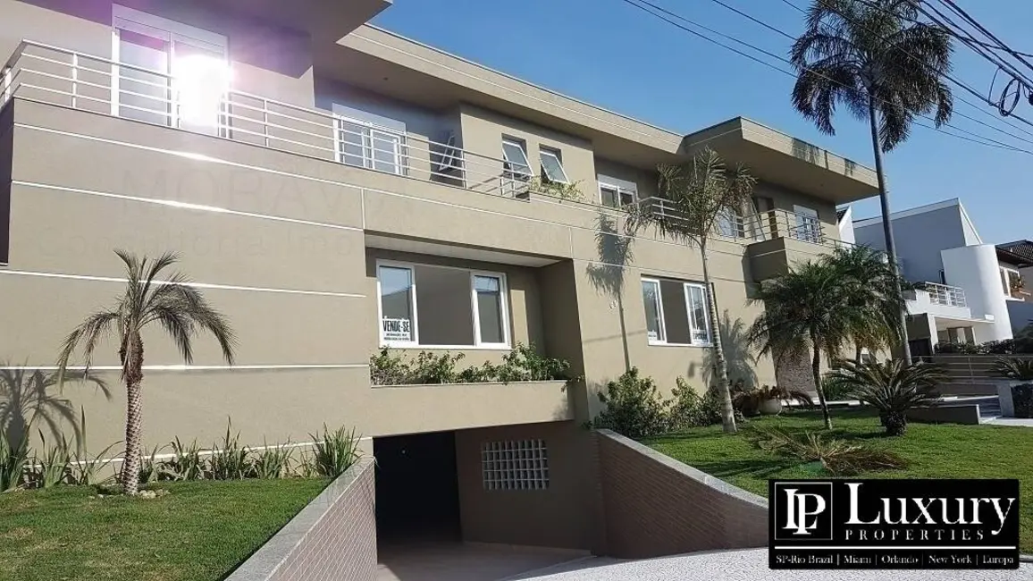 Foto 2 de Casa de Condomínio com 6 quartos à venda, 1360m2 em Barueri - SP